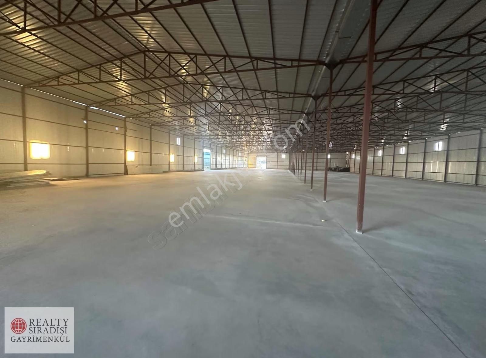 Hacıaliler Menderes Mah'de 4.000 M2 Kiralık Depo - Görsel 14