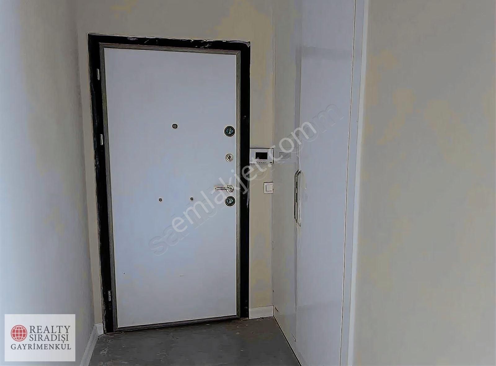 Altıntaş'ta Arakat Ebeveyn Banyolu 2+1 Boş Kiralık Daire - Görsel 22