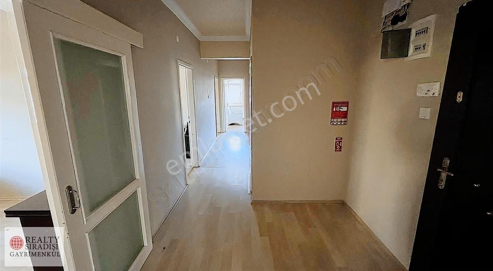 Lara Çağlayan'da Satılık Cadde Üzerinde Ofis & Daire - Görsel 3