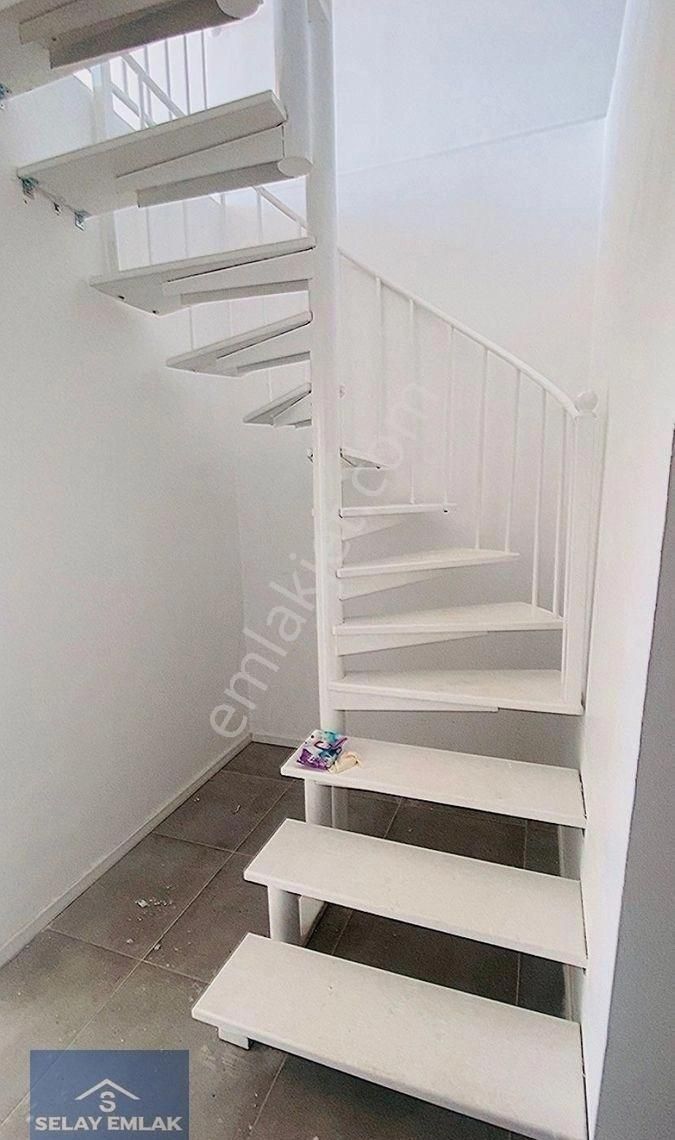 Milas Güllük’te Panoramik Deniz Manzaralı Lüks Dubleks Daire Kiralık - Görsel 3