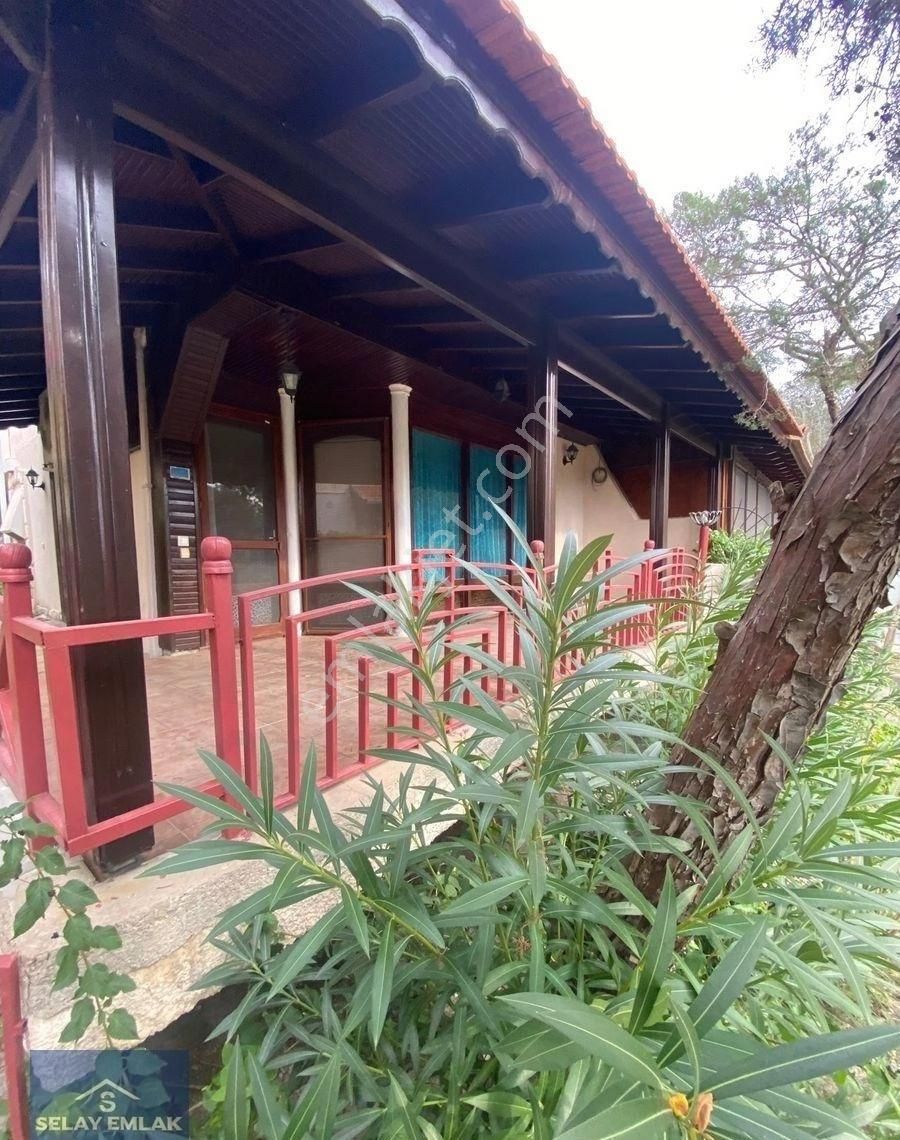 Muğla Milas Güllük’de Deniz Manzaralı Satılık Bahçe Katı Daire