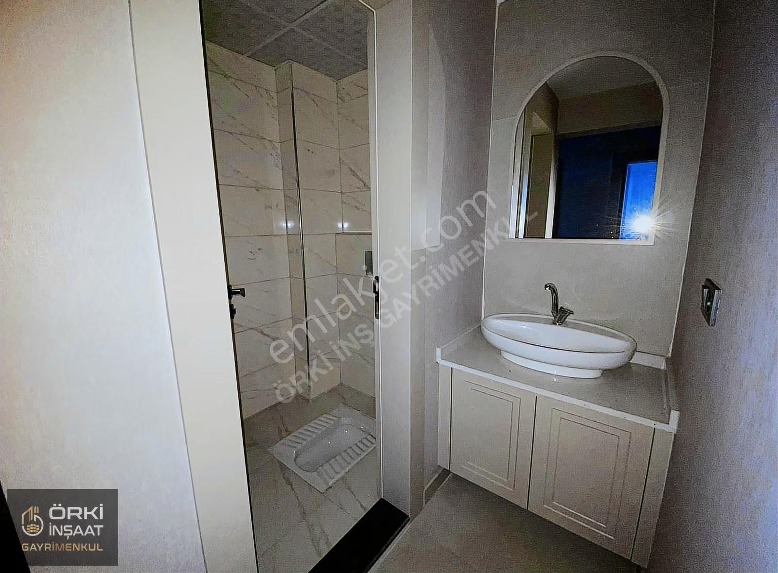 Şemikler'de Kiralık 3+1 Lüks Daire - Görsel 14