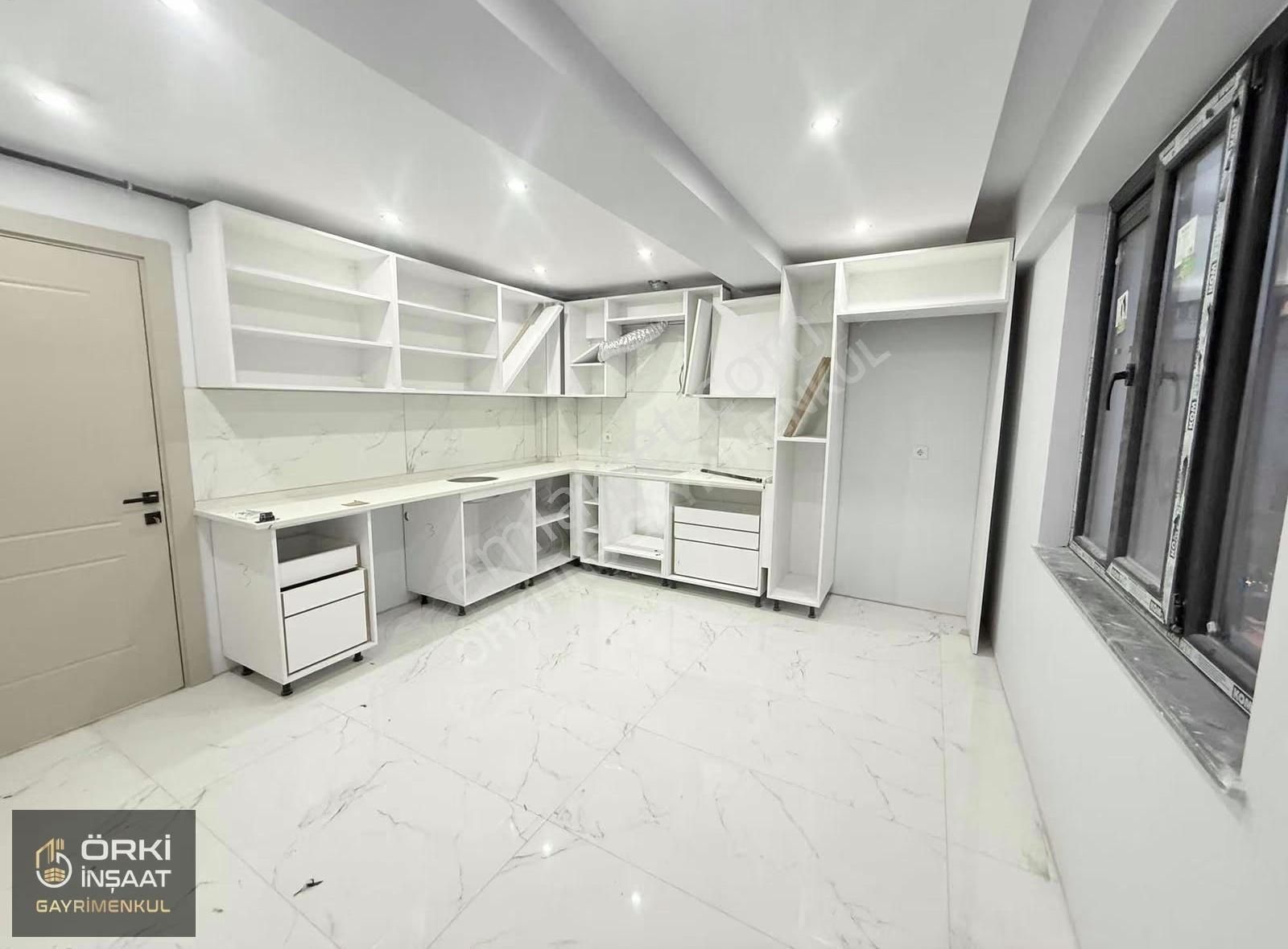 Deliktaş Mahallesinde Sıfır Geniş Arakat Daire - Görsel 9