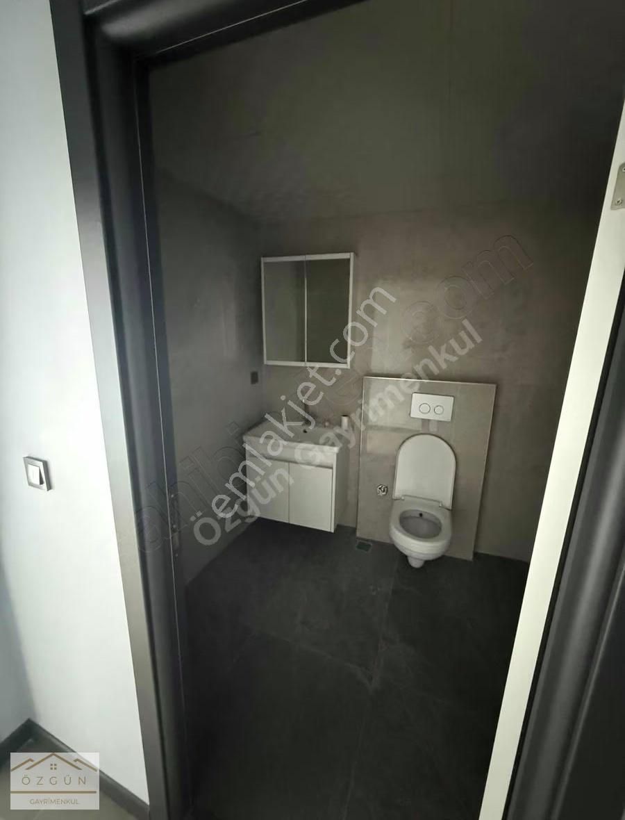 Yeşiltepede Kiralık 1+1 Daire Özgün Gayrimenkulden - Görsel 9