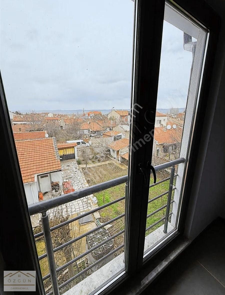 Yeşiltepede Kiralık 1+1 Daire Özgün Gayrimenkulden - Görsel 7