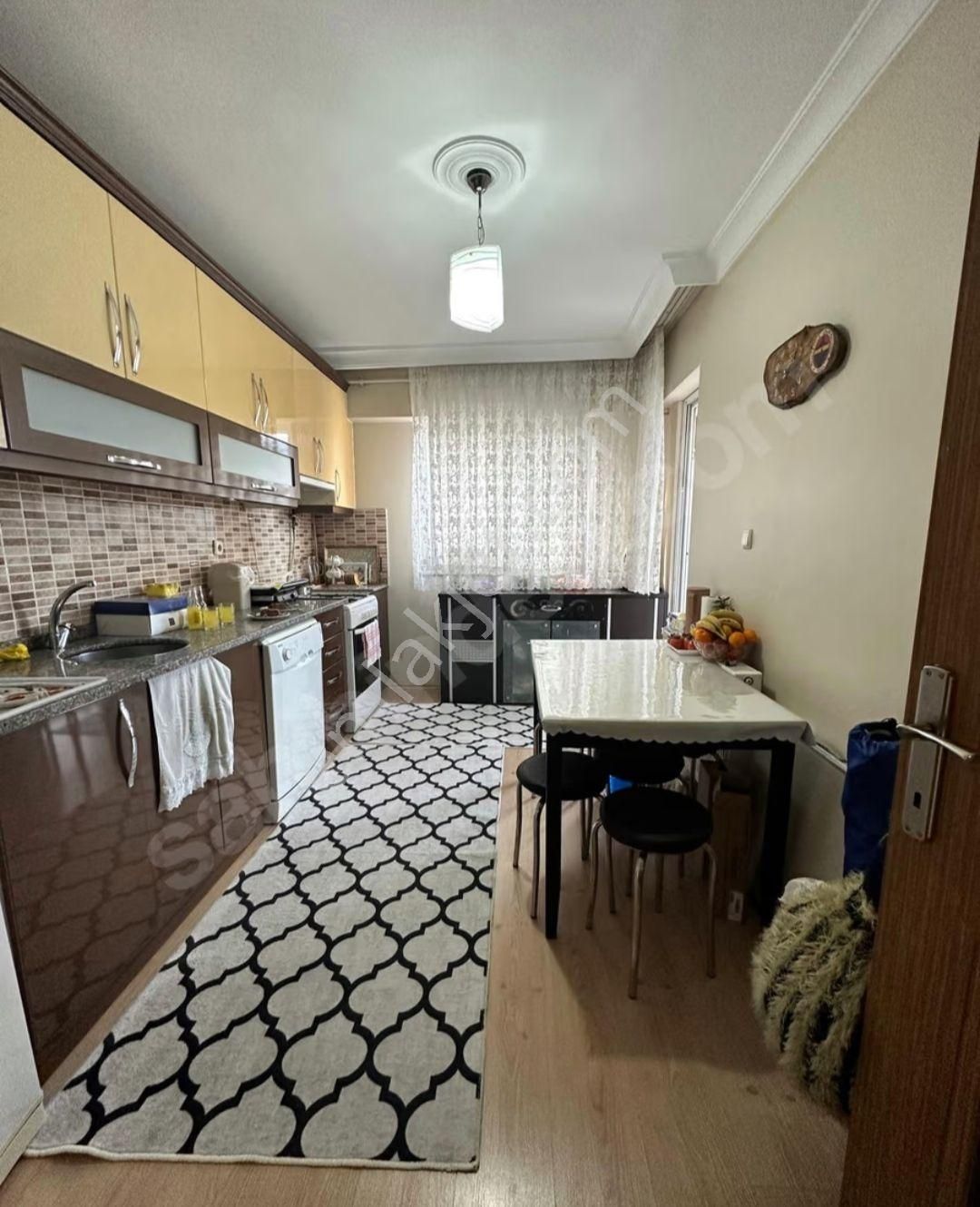 Sahibinden Demirci 'de Ara Kat 2+1 Daire - Görsel 9