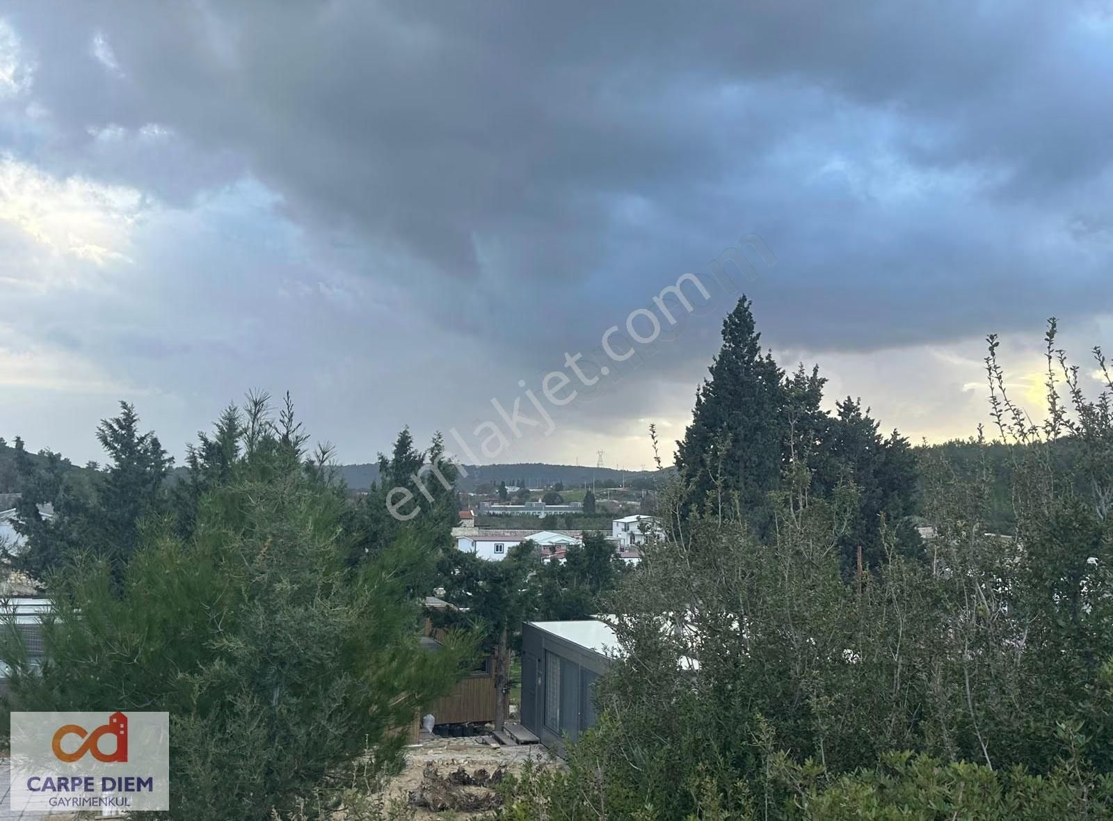 Güzelbahçe Çamlı Mahallesi Satılık 300 M2 Arsa - Görsel 2