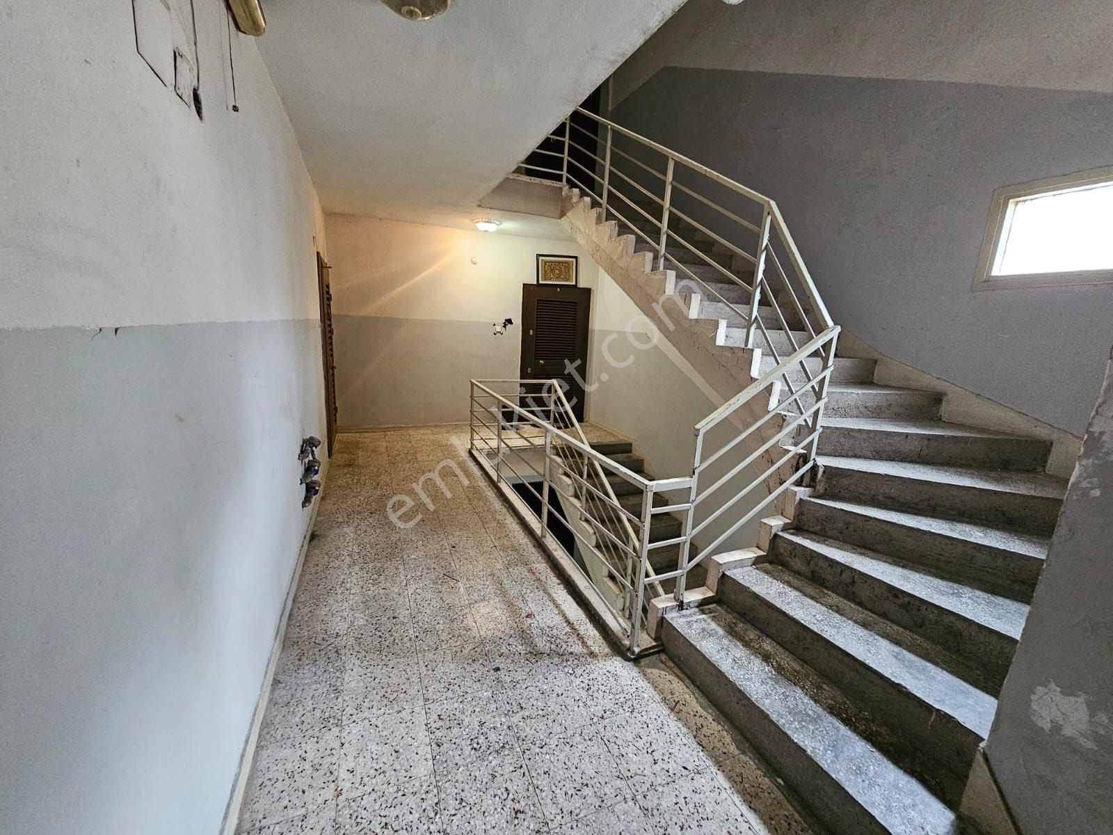 Beykent Den Satılık Geniş Daire