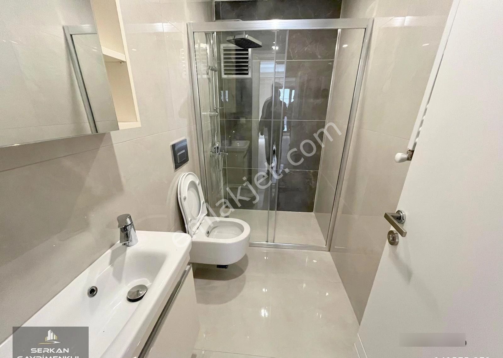 Serkan Gayimenkulden Bahçelievler Yenibosna Site 3+1 Teraslı - Görsel 10