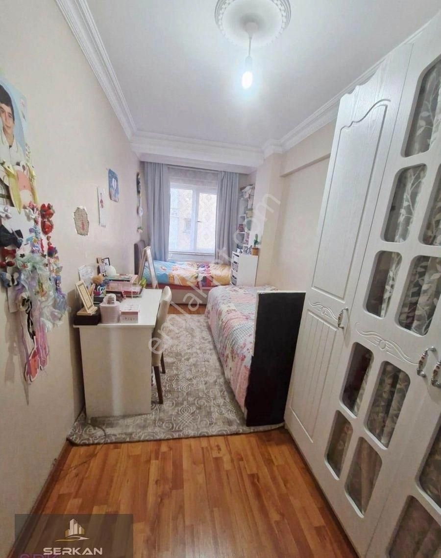 Serkan Gayrimenkulden Bahçelievler Yenibosna Çakmak Durağında - Görsel 20