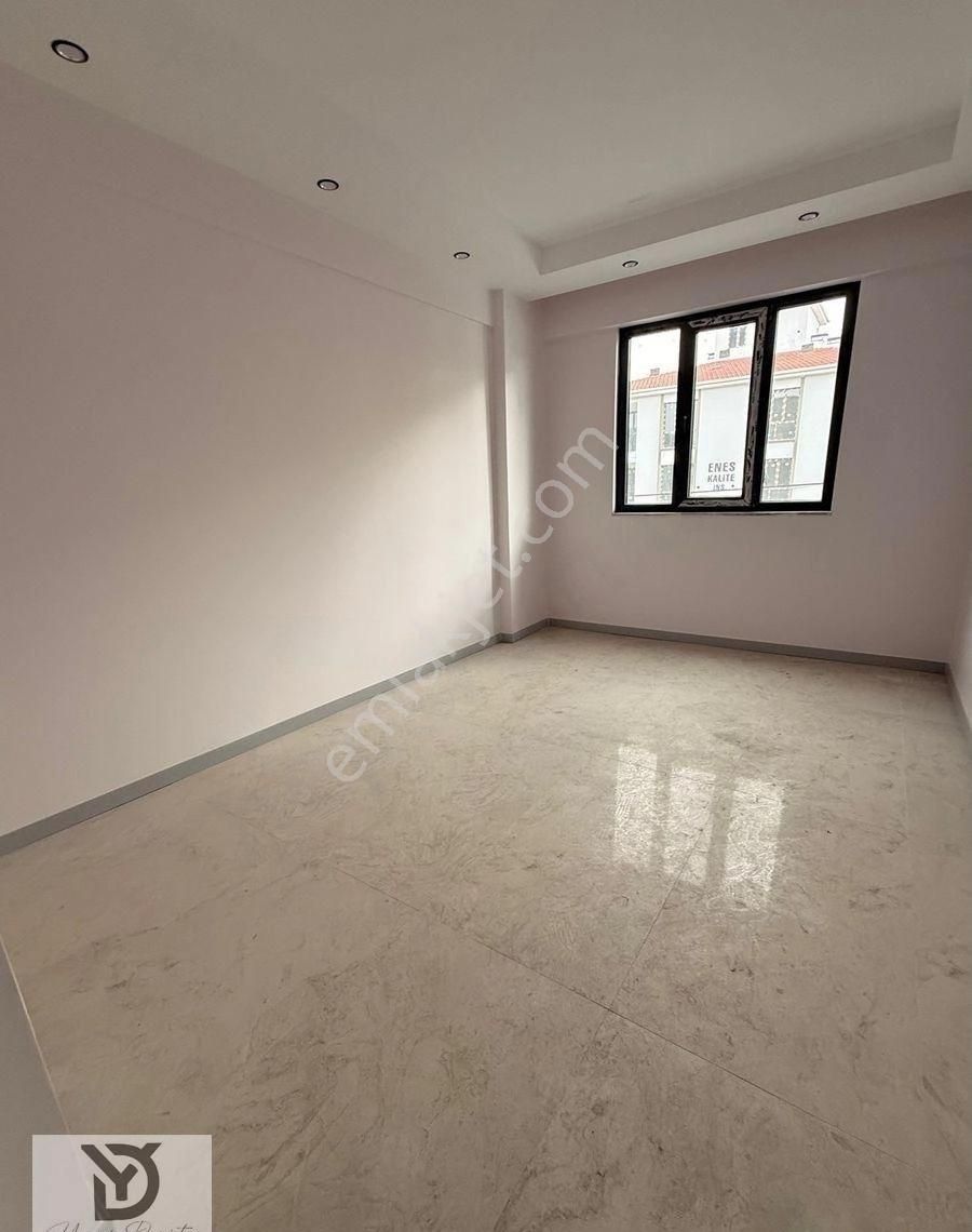 Şemikler Cadde Üstü Arakat Satılık Daire - Görsel 4