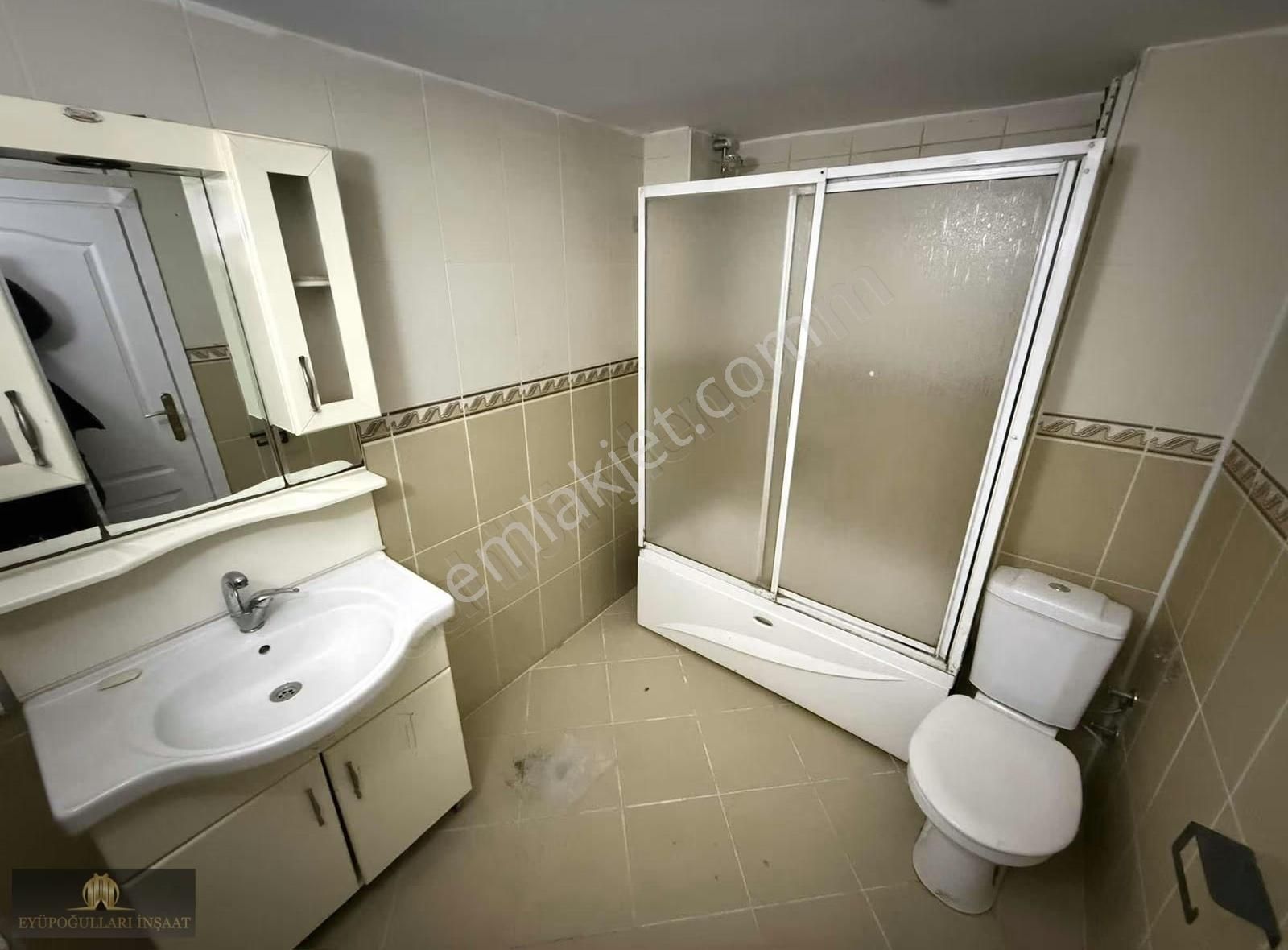 Bayrampaşanın Merkezinde 3+1 Kiralık Daire - Görsel 12