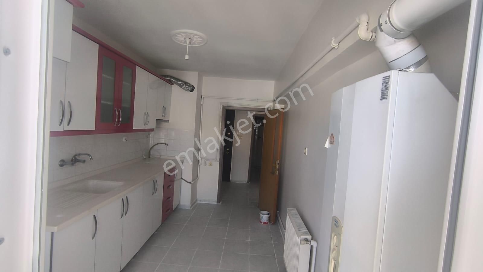 Yılmaz Gayrımenkulden Kacırılmıyacak Fırsat Kiralik Daıre - Görsel 15