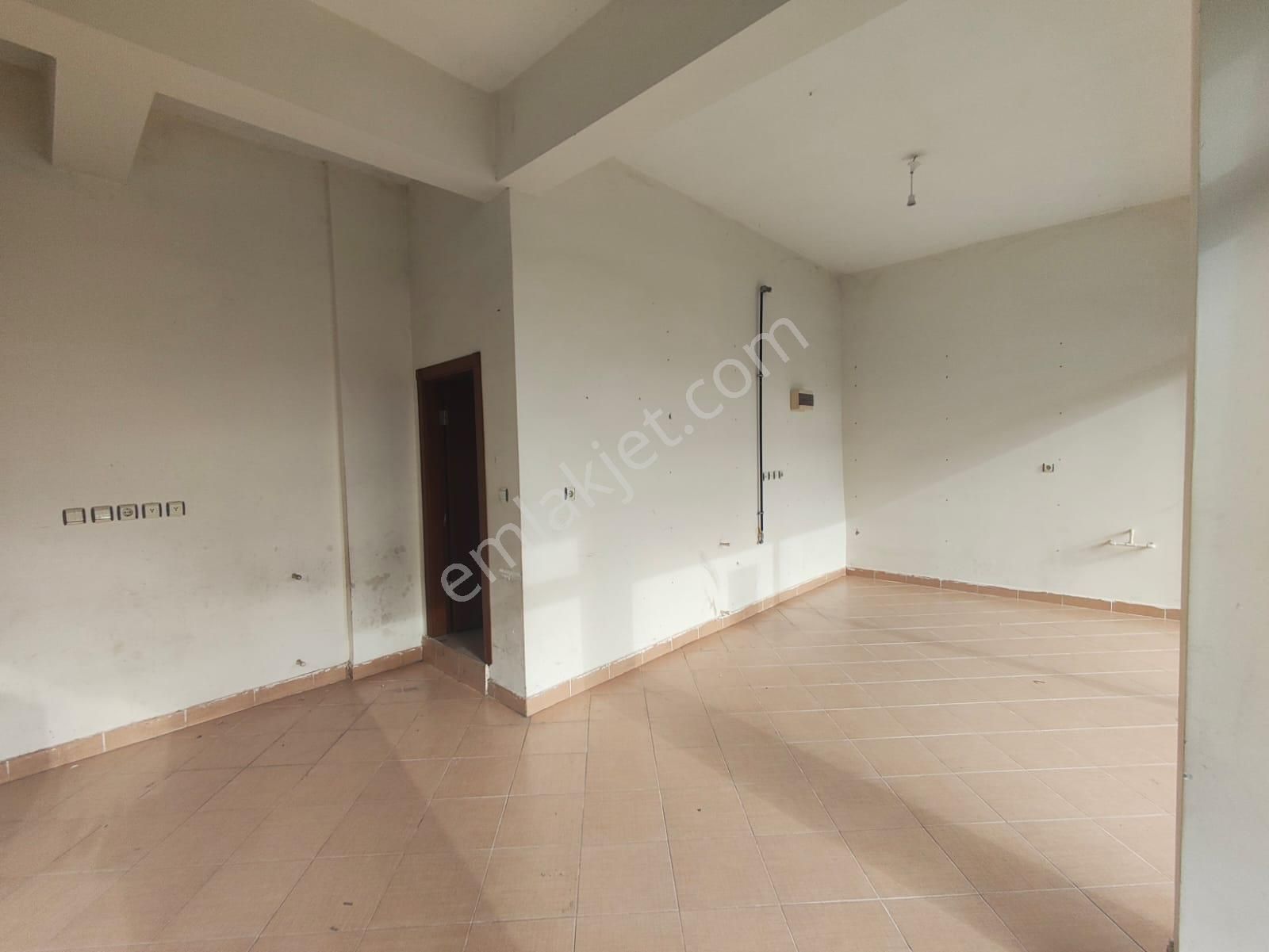 Yılmaz Gayrimenkulden Kıralık Is Yerı - Görsel 4