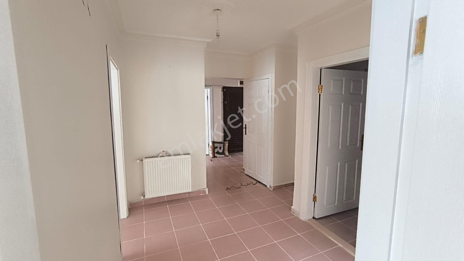 Yımaz Gayrımekulden 3+1 Kıralık Masrafsız Daıre - Görsel 13