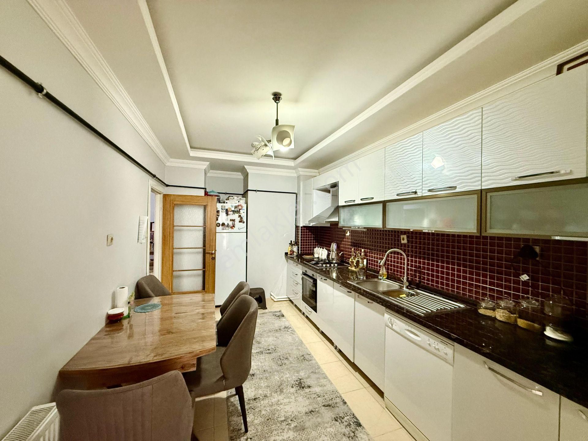 Pursaklar Mehmet Zengin Emlak'tan Sarayda Asansörlü Yapılı Yüksek Giriş 3+1 Daire - Görsel 6