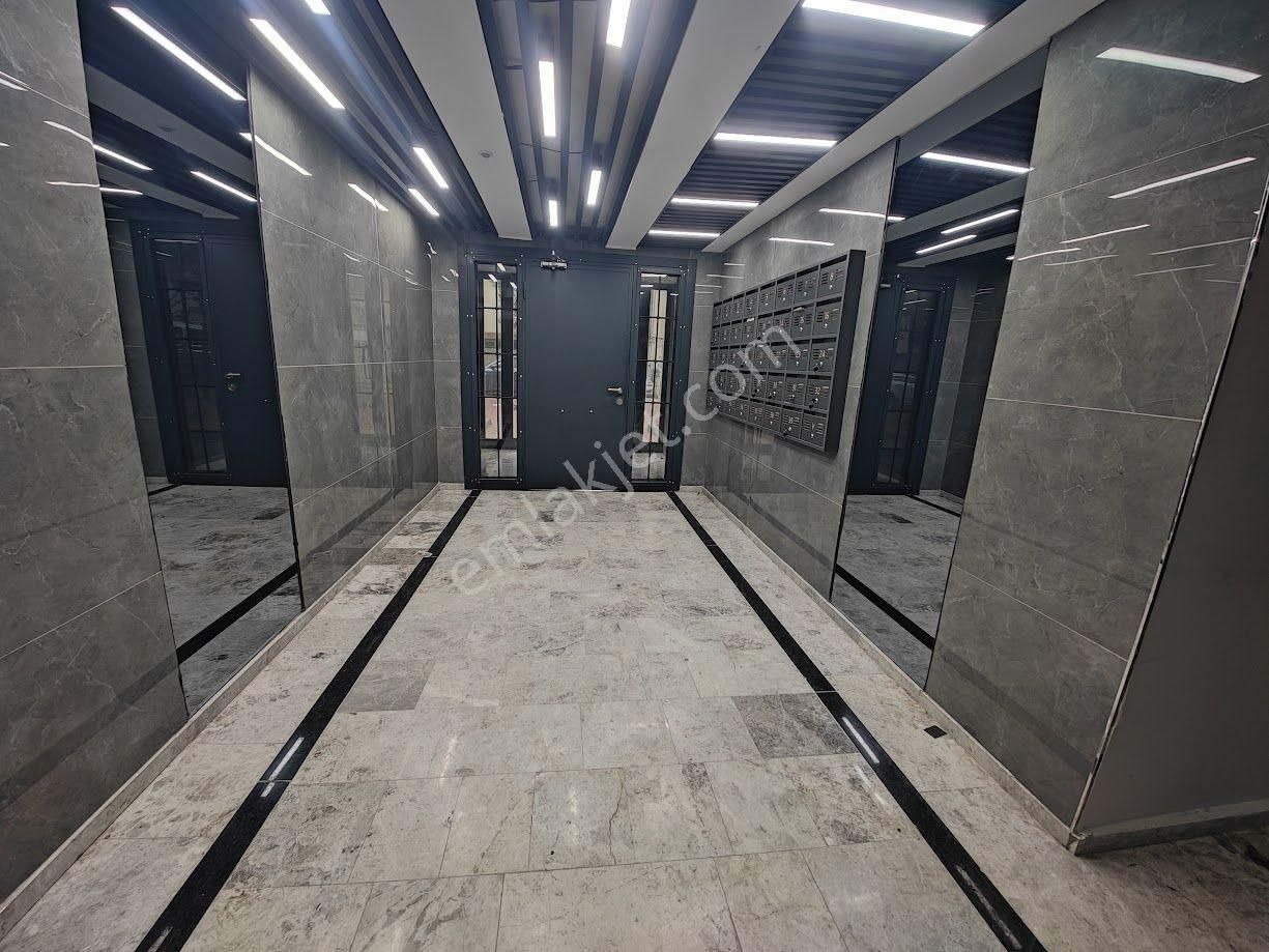 Yıldız Dan Kocasinan Da Sıfır Otoparklı Butik Sitede 3+1 Ara Kat Daire - Görsel 22