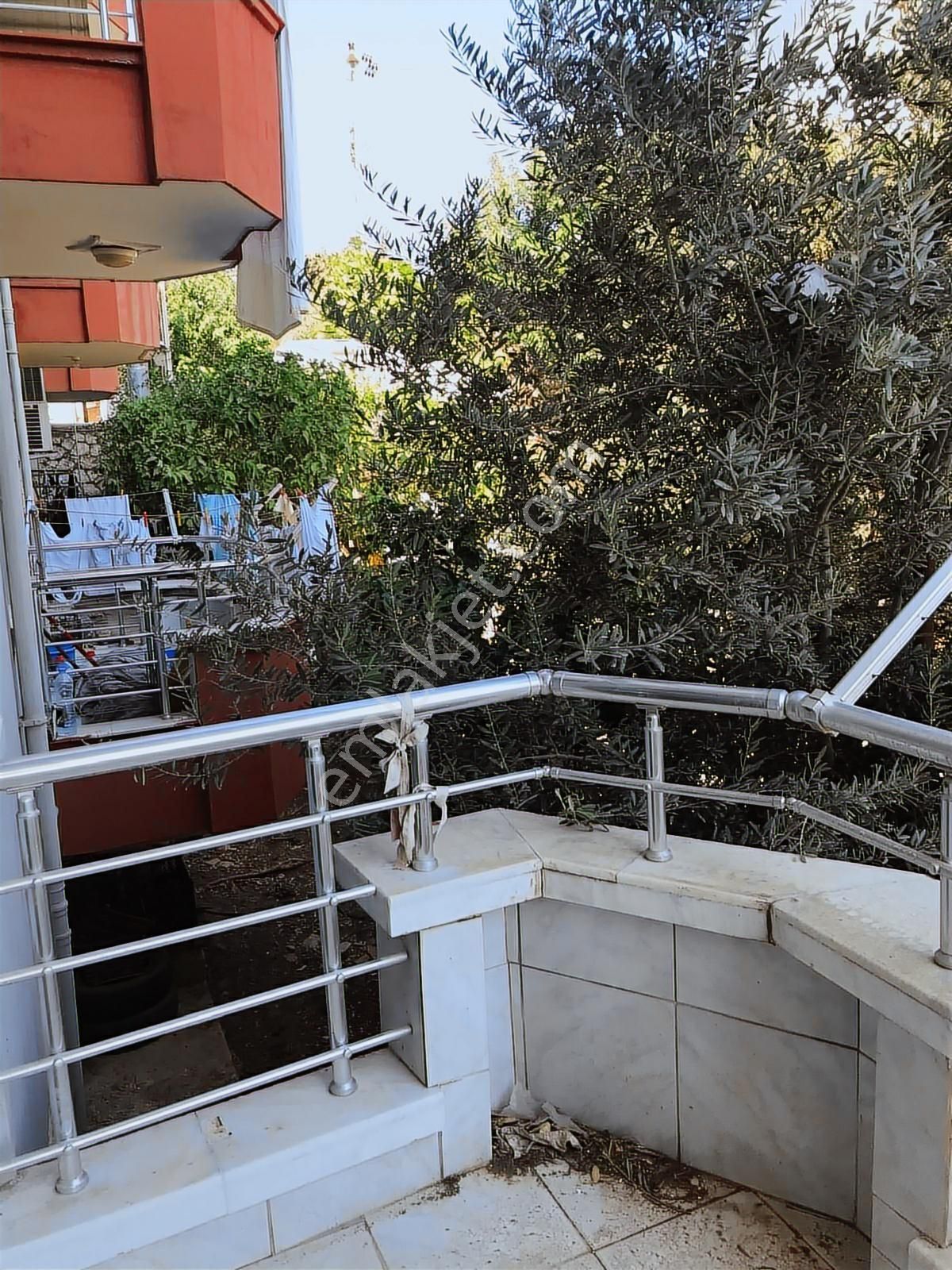 Satılık 2+1 Tatil Sitesi Dairesi Havuzlu, Bakımlı Bahçeli - Görsel 25