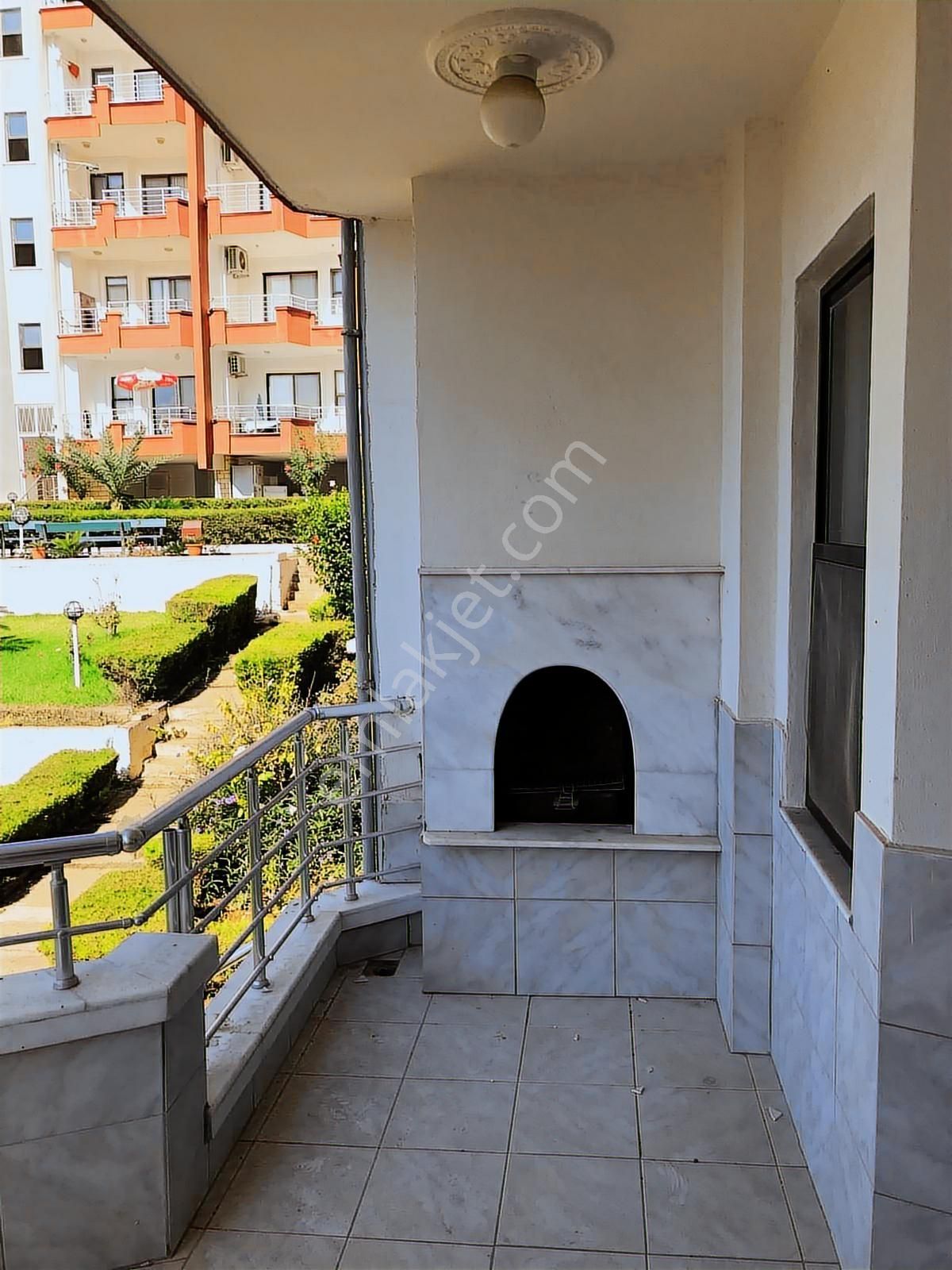 Satılık 2+1 Tatil Sitesi Dairesi Havuzlu, Bakımlı Bahçeli - Görsel 27