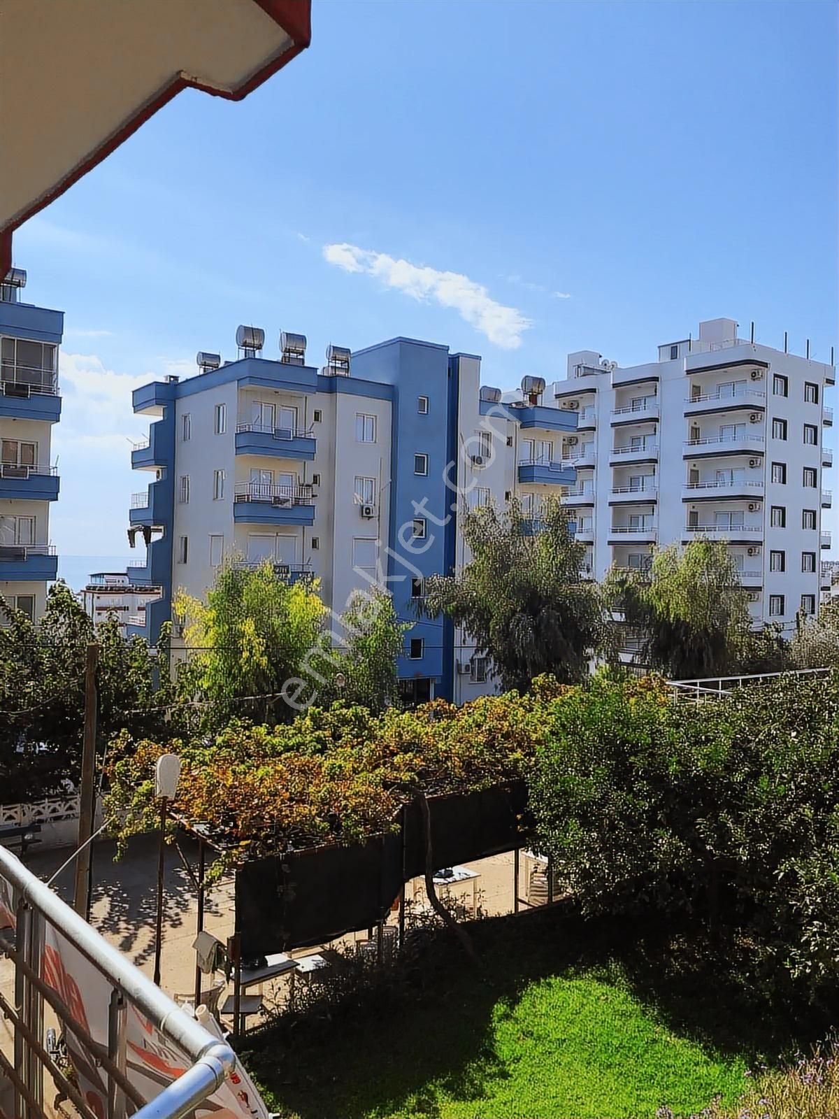 Satılık 2+1 Tatil Sitesi Dairesi Havuzlu, Bakımlı Bahçeli - Görsel 33