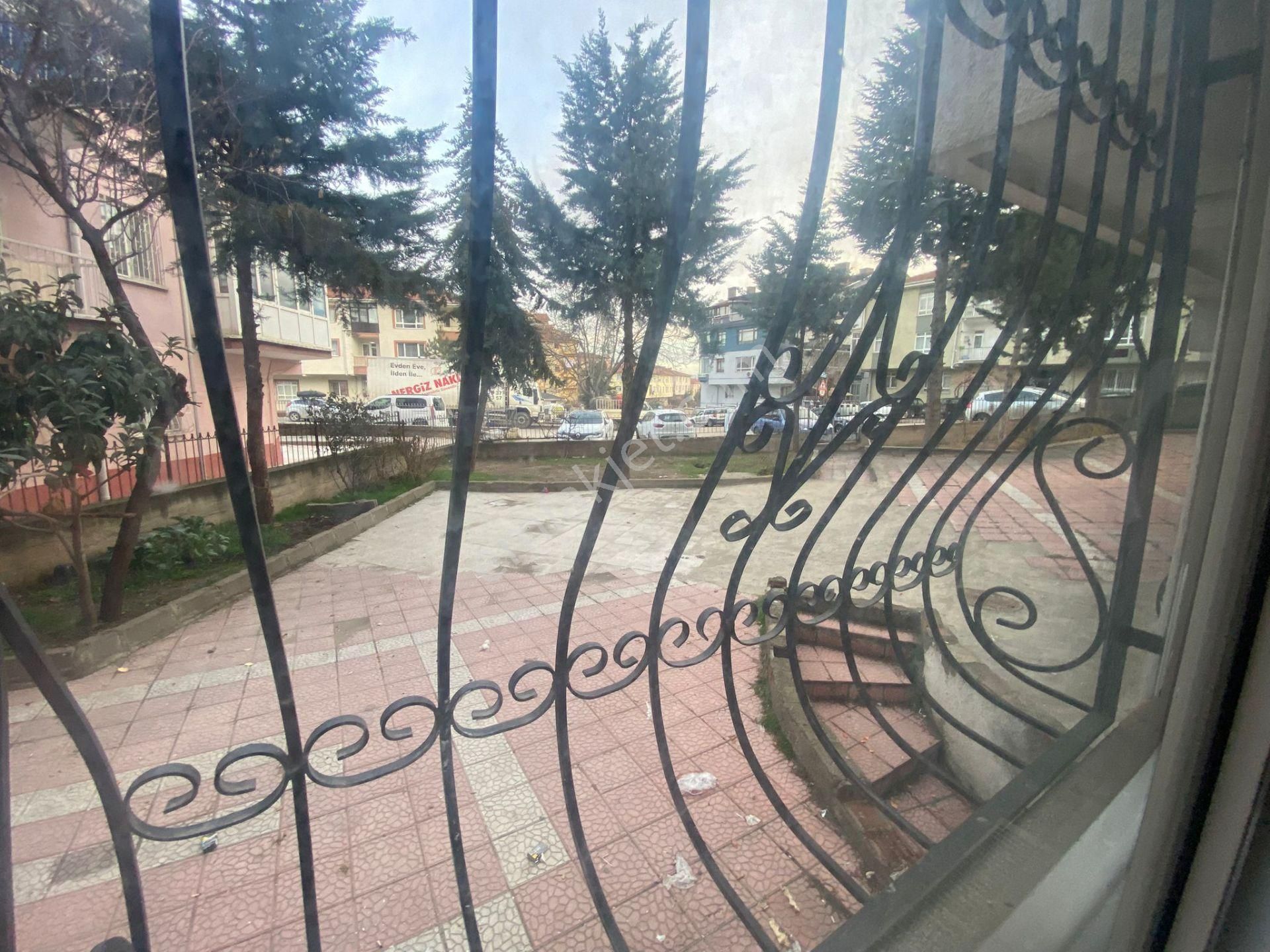 Ankara Keçiören Merkez ' De 1+1 Kiralık Daire - Görsel 12