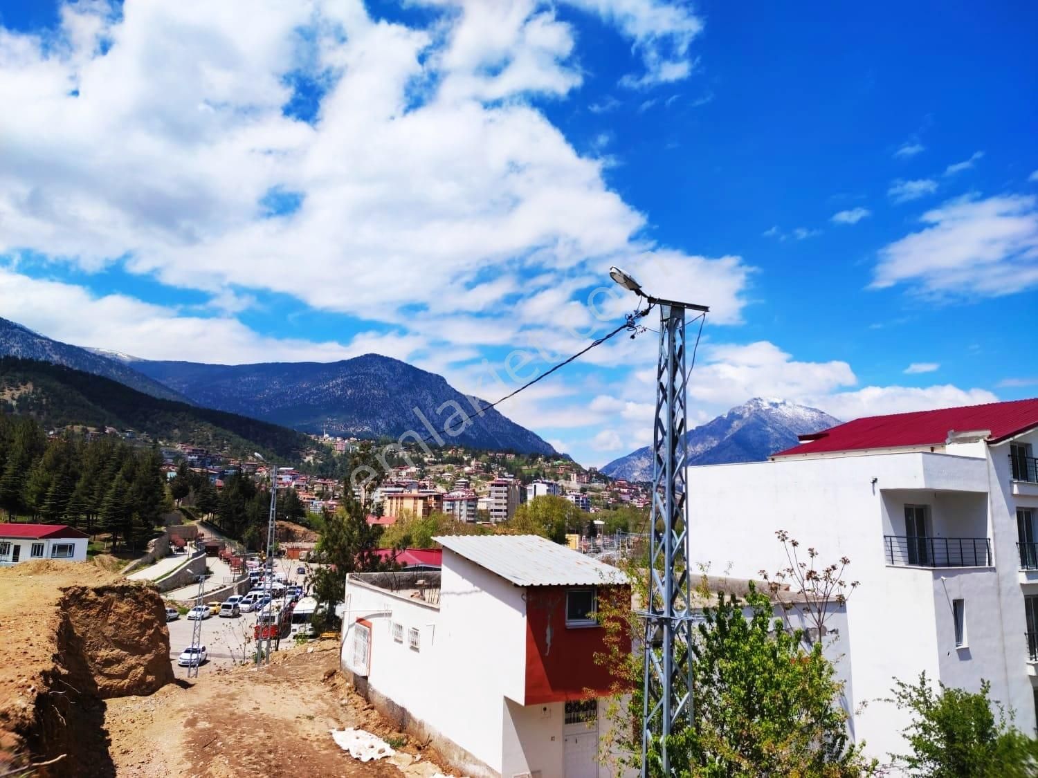 Kar Emlaktan İstiklal Mahalesinde 260m2 3kata İmarlı Satılık Arsa - Görsel 14