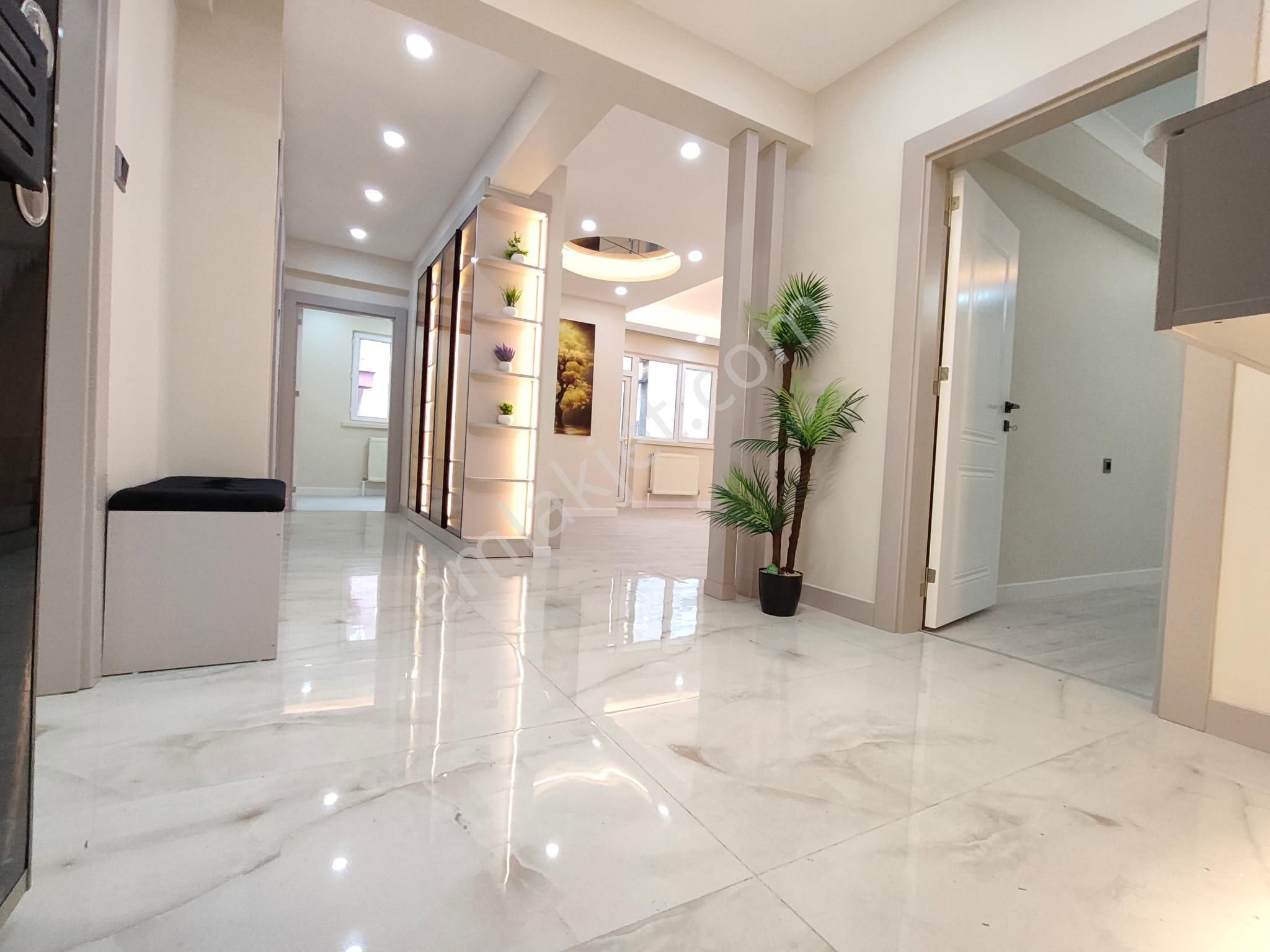 Yılmaz Gayrimenkulden Ultra Lüks Ful Şahane Yapı Kacırılmayacak 3+1 Fırsat Dairesi - Görsel 35