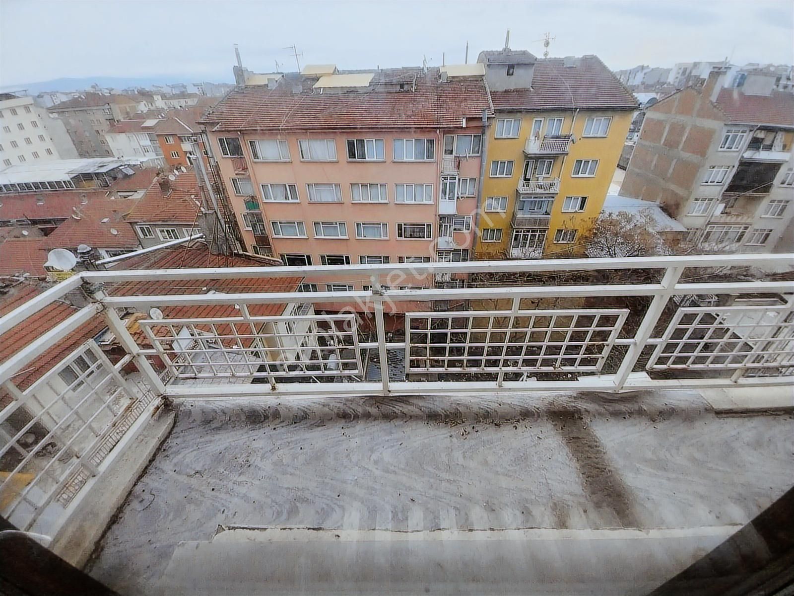 Kurtuluş Mah. Yunusemre Cd. Arakat Asansörlü Kiralık 3+1 Daire - Görsel 9