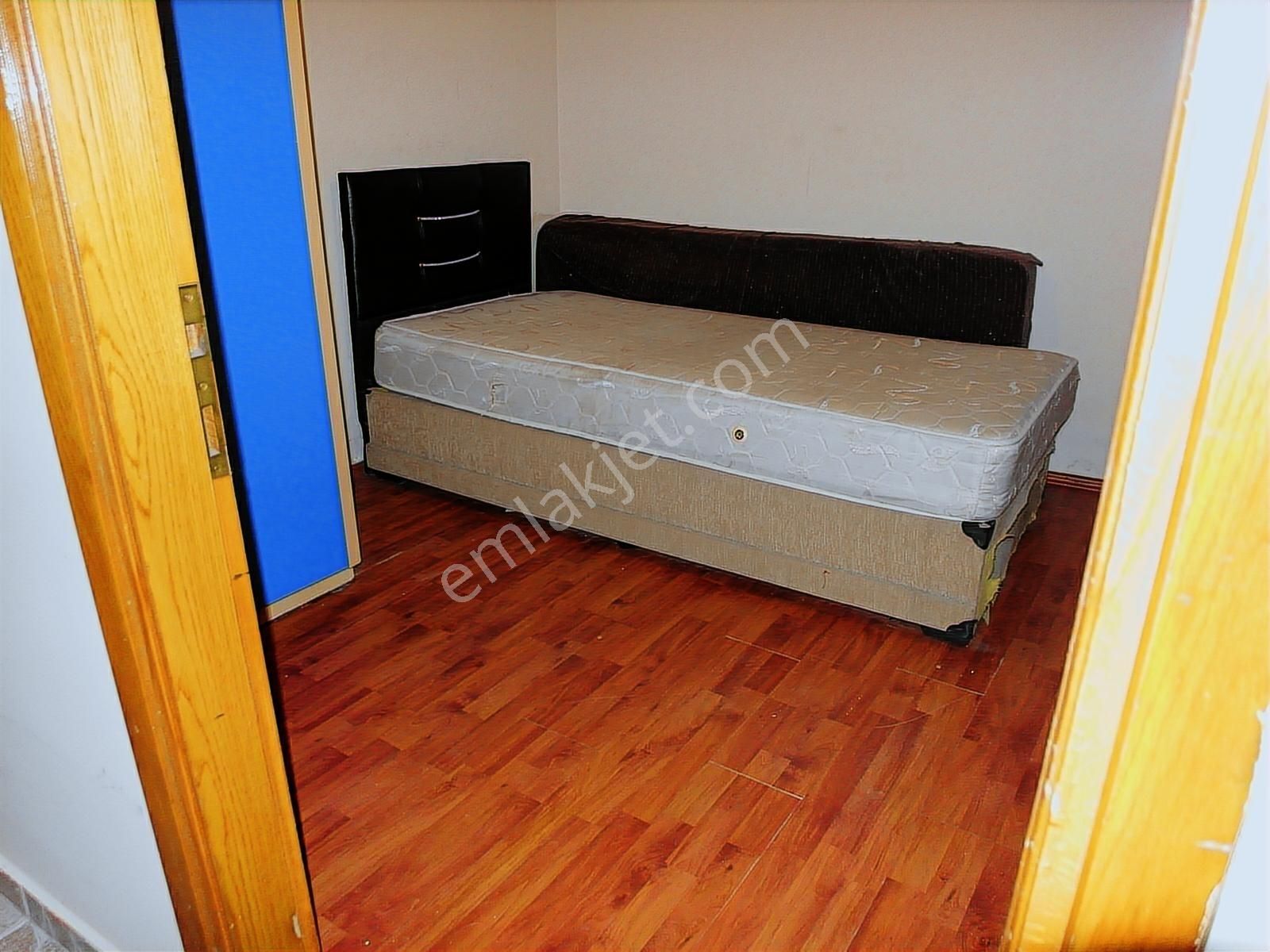 Kocamustafapaşa 50mk 1+1 Kombili Müstakil Bahçeli 18.500tl - Görsel 32