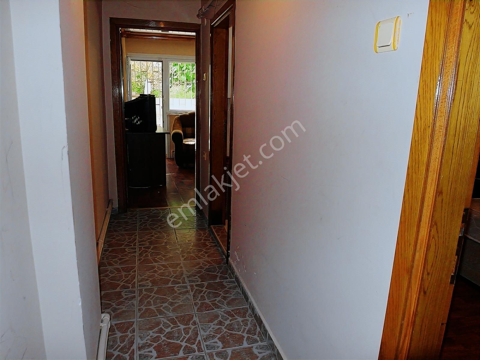 Kocamustafapaşa 50mk 1+1 Kombili Müstakil Bahçeli 18.500tl - Görsel 34