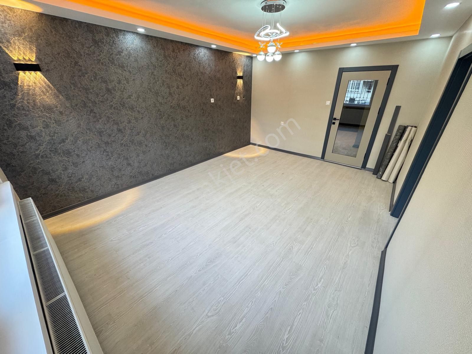 Sincan Akşemsettin Mah'de Kat Konumunda Satılık 3+1 Yüksek Giriş Daire!! - Görsel 16