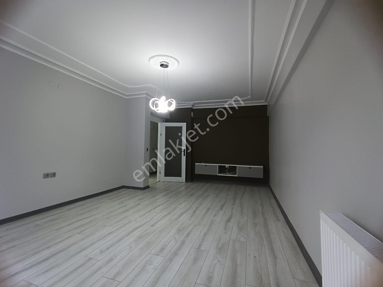 Sincan Tandoğan Mahallesinde 3+1 Satılık Geniş Daire - Görsel 7