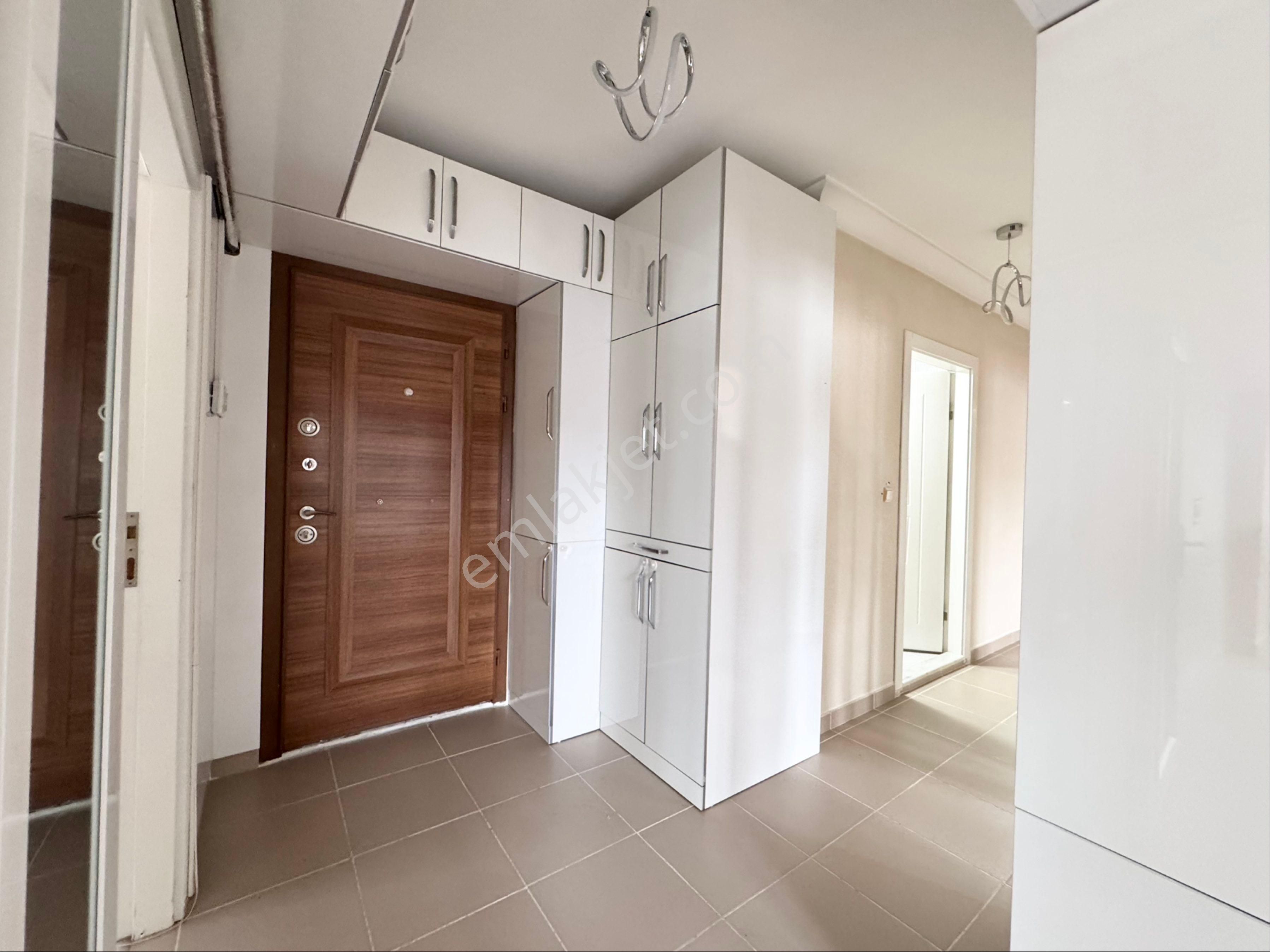 Sincan Ahi Evran Ara Katta Ön Cephe Asansörlü Satılık 3+1 Daire! - Görsel 12