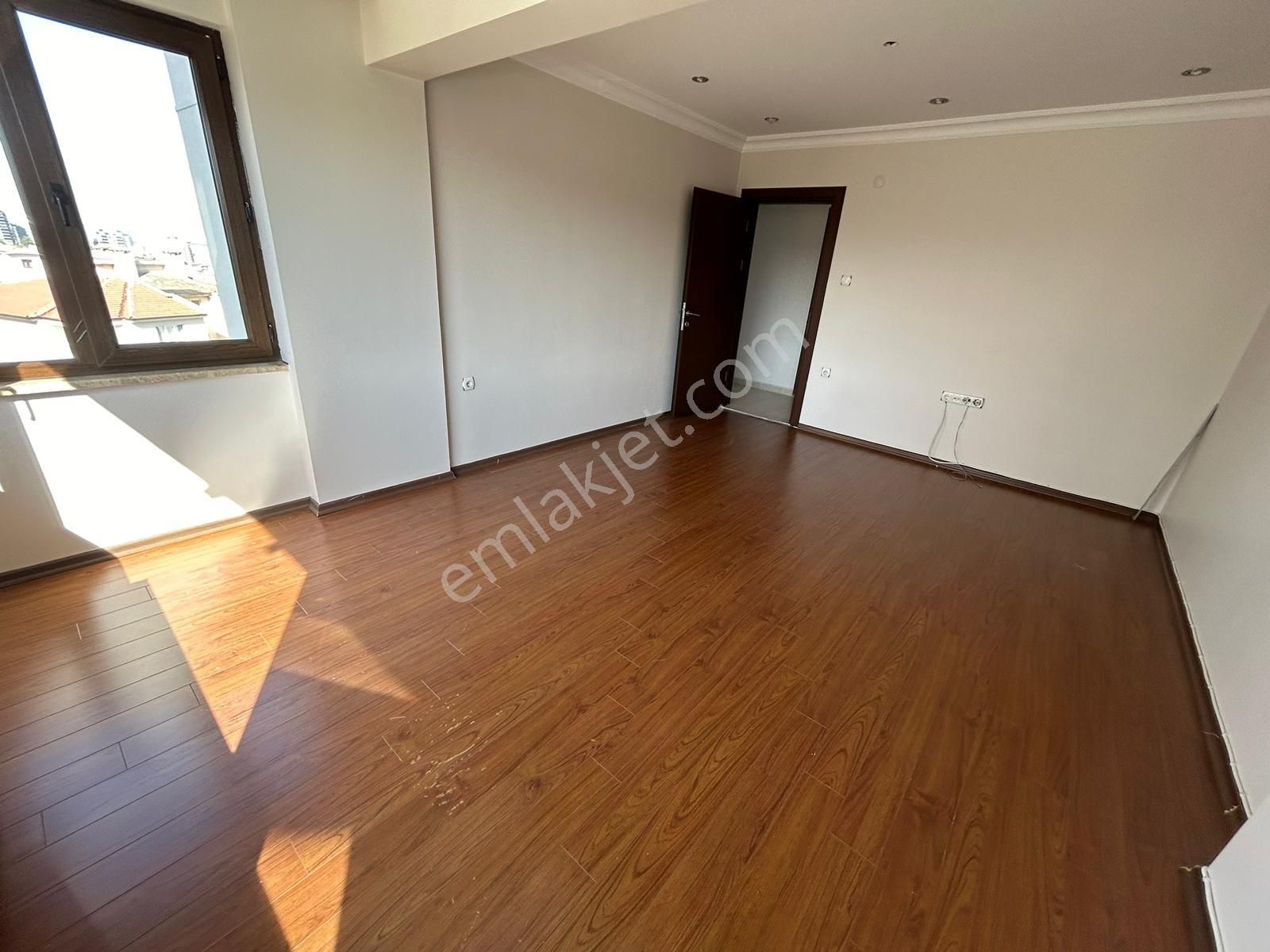 Barış Mah. Acıbadem Hast. Yakını 4+1 Kiralık Daire - Görsel 10