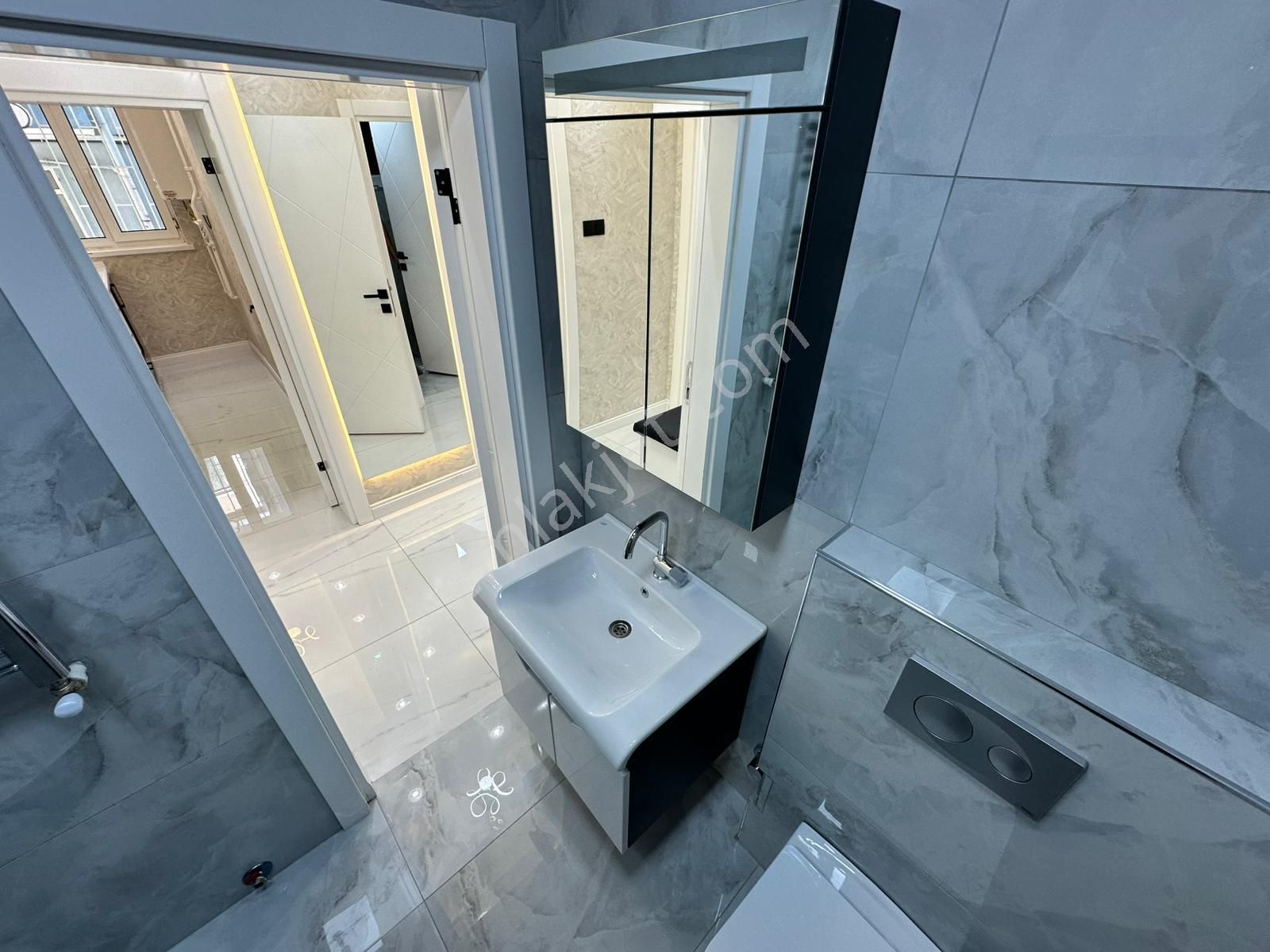 A.eğlence'de Güney Cephe Giriş Full Yapıl 3+1 Daire - Görsel 17