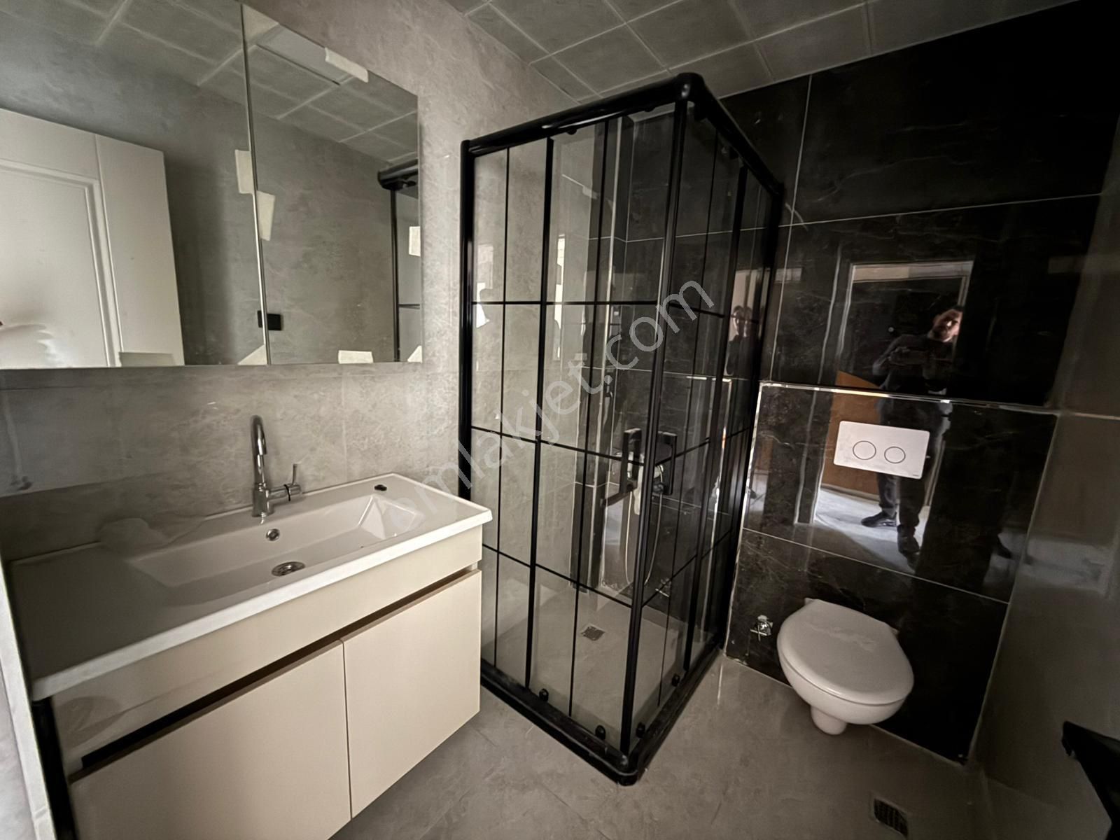 Kariyer'den Yayla'da Ultra Lüks Yapılı Asansörlü 3+1 İskanlı Daire - Görsel 21