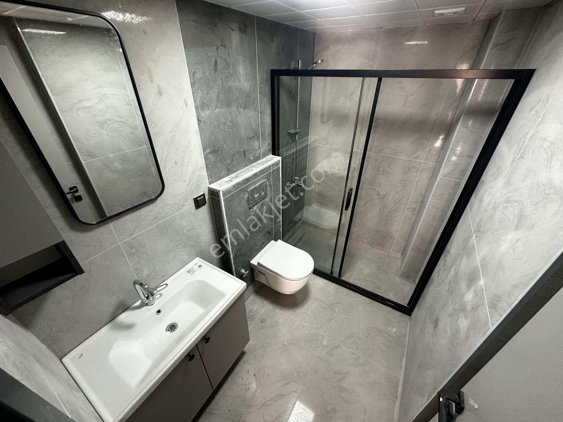 Kariyer'den İncirli'de Tek! Merkezi Konumda Her Katta 1+1 2+1 Lüx Alttan Isıtmalı Daireler - Görsel 24