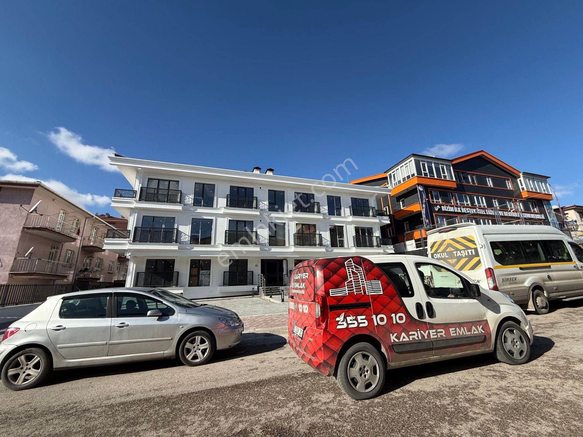 Kariyer'den İncirli'de Tek! Merkezi Konumda Her Katta 1+1 2+1 Lüx Alttan Isıtmalı Daireler - Görsel 34