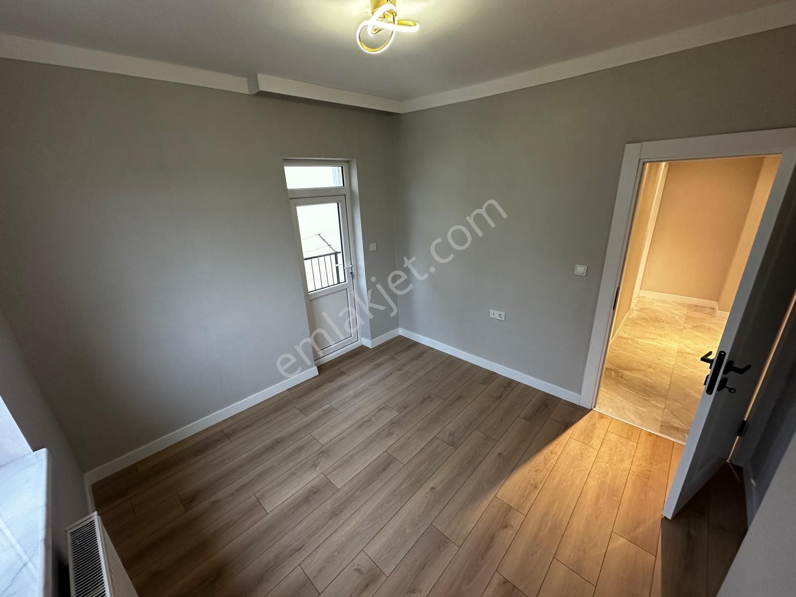 Kariyer'den Aşağı Eğlence'de 3+1 Ultra Lüx Güney Cephe Katta Geniş Daire - Görsel 17