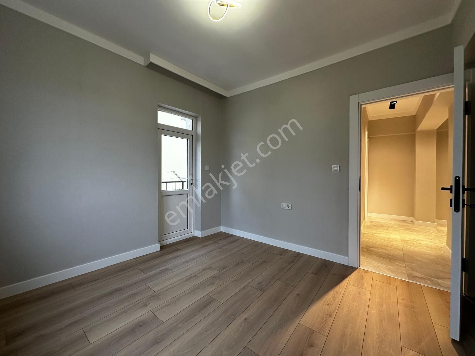 Kariyer'den Aşağı Eğlence'de 3+1 Ultra Lüx Güney Cephe Katta Geniş Daire - Görsel 16