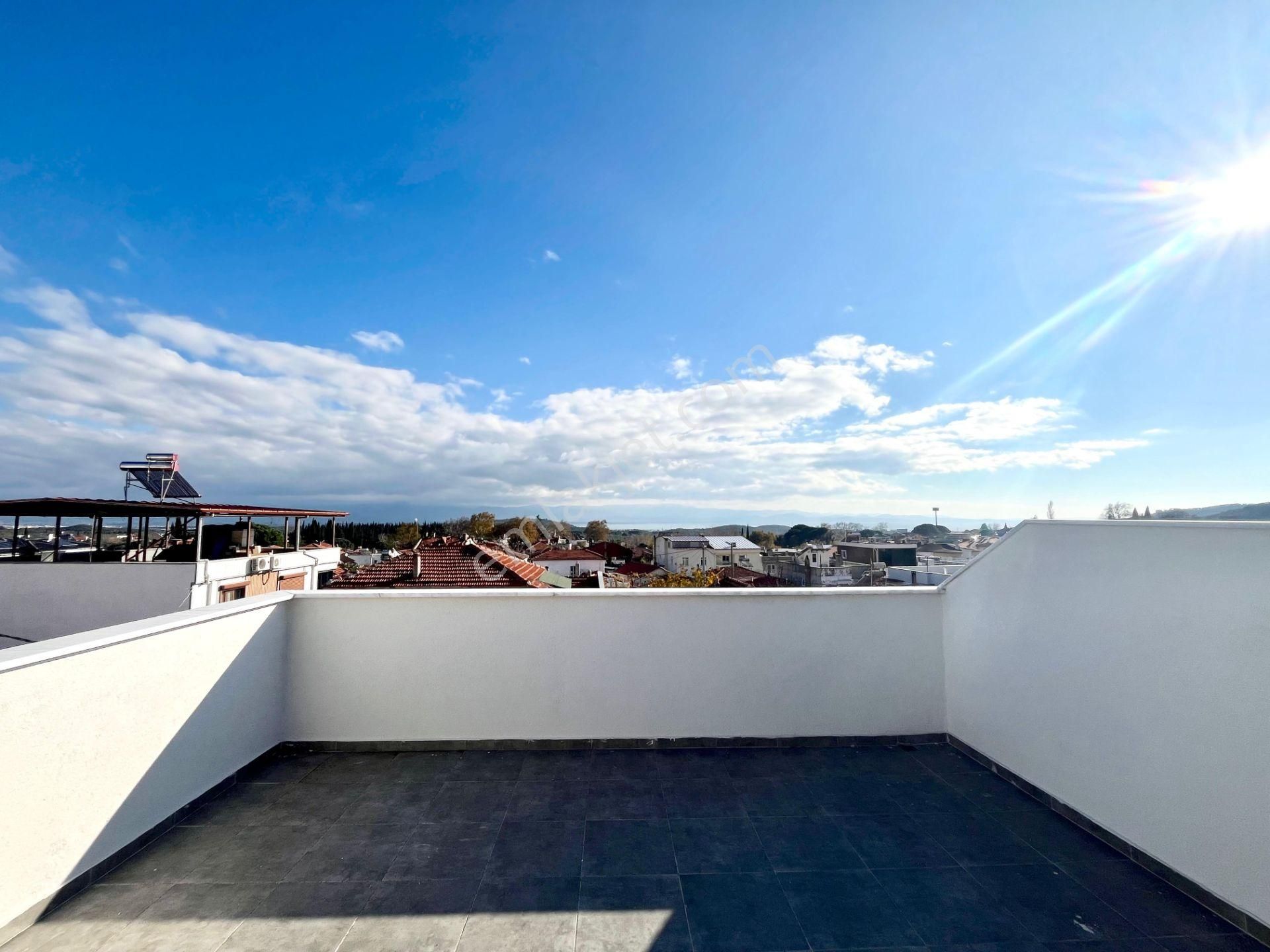 Yüksel'den Güre'de Deniz Ve Dağ Manzaralı Uygun Fiyata Satılık 4+1 Villa - Görsel 26