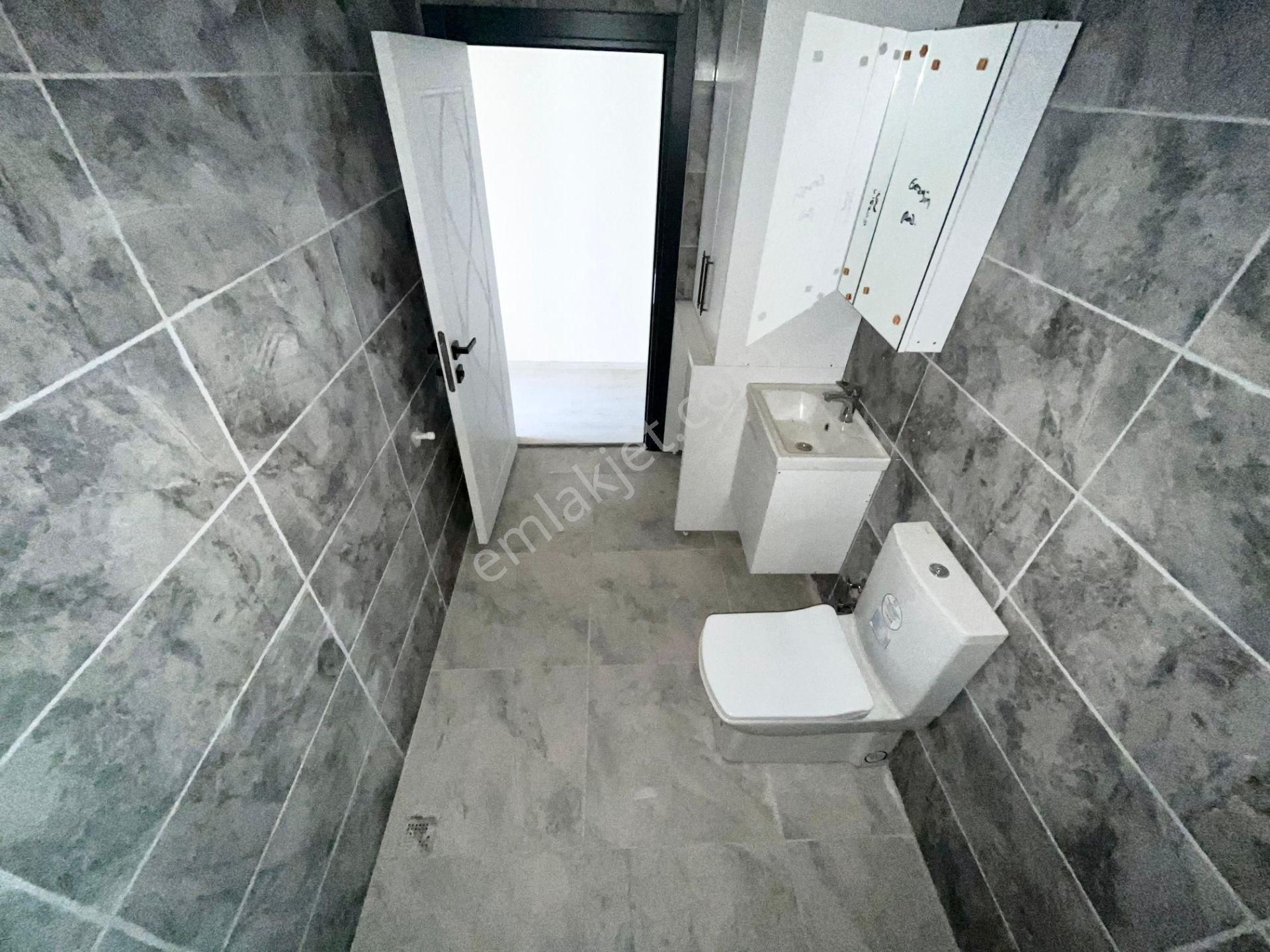 Yüksel'den Güre'de Deniz Ve Dağ Manzaralı Uygun Fiyata Satılık 4+1 Villa - Görsel 17