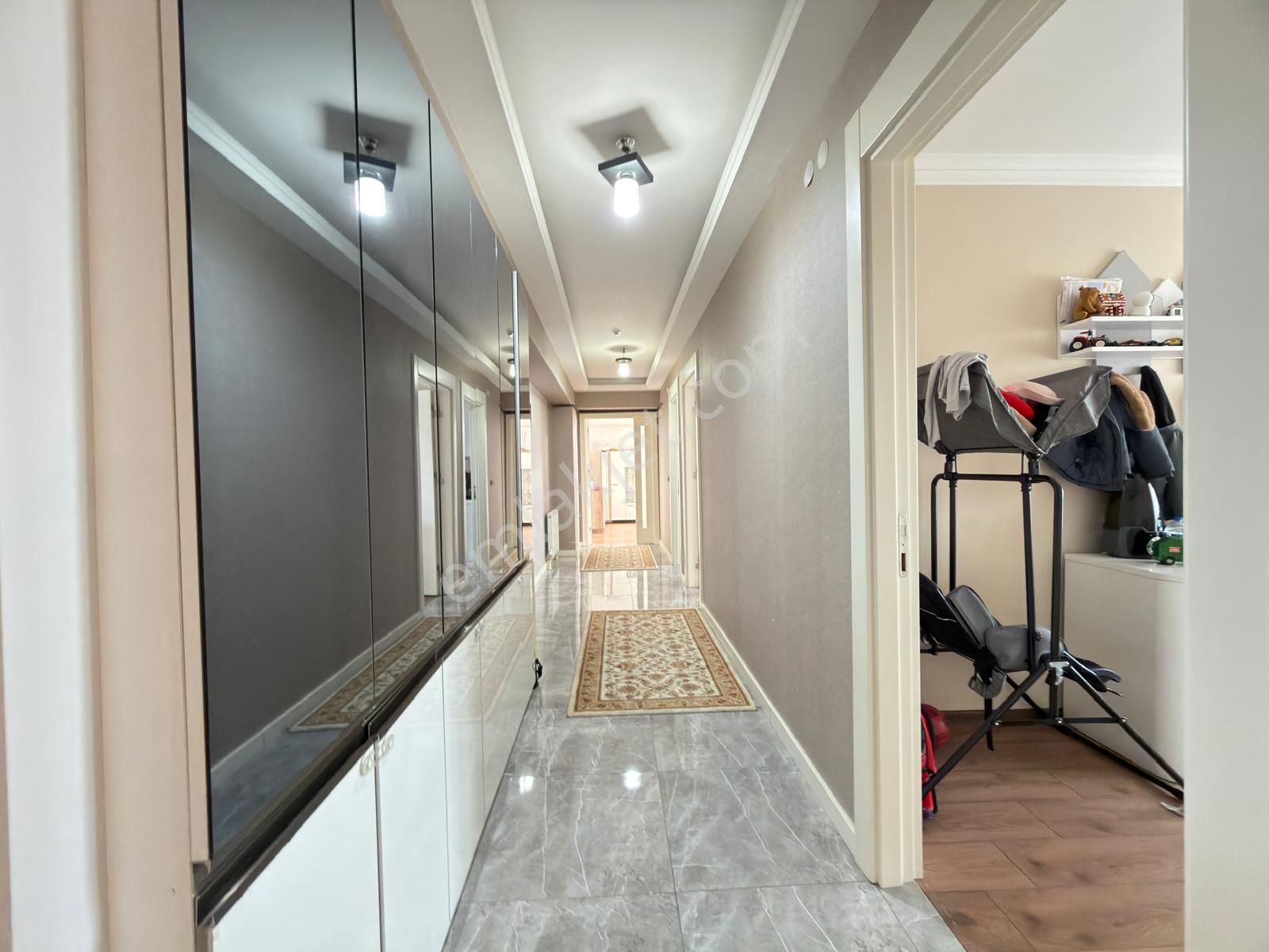 Kariyer'den Selçuklu Sitelerinde 3+1 24.kat Ultra Lüx Güney Ön Cephe Daire - Görsel 29