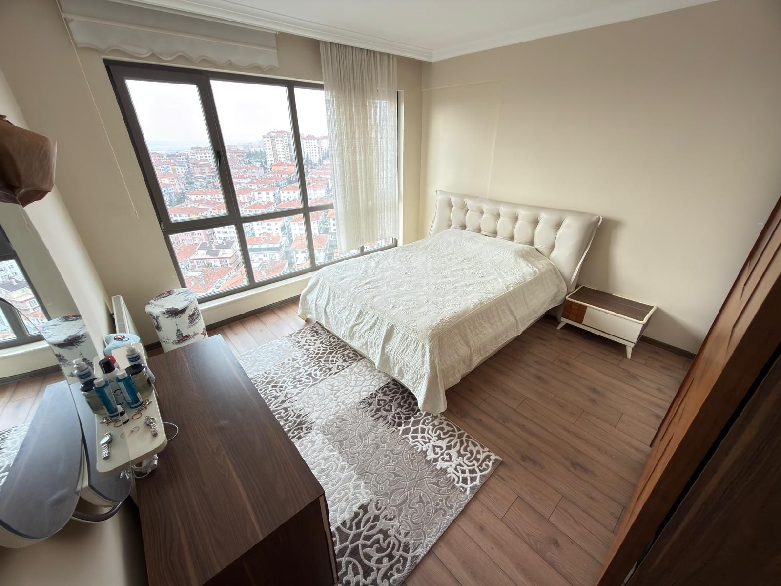 Kariyer'den Selçuklu Sitelerinde 3+1 24.kat Ultra Lüx Güney Ön Cephe Daire - Görsel 17