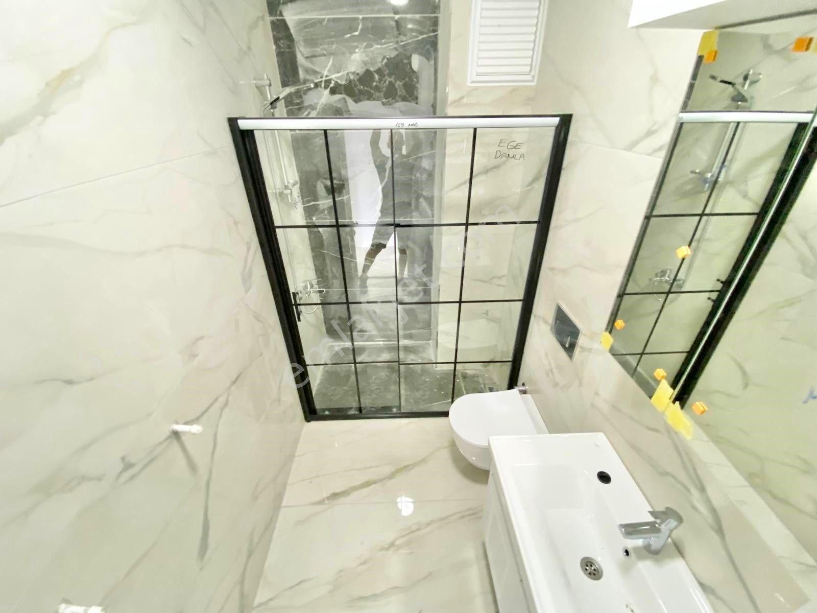 Yüksel'den Güre'de Eşsiz Çay Manzarası İle Ultra Lüks Satılık Geniş Villa - Görsel 28