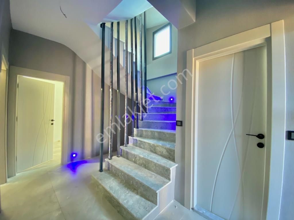 Yüksel'den Güre'de Huzurdolu Bir Yaşam Sizi Bekliyor 6+1 Ultra Lüx Satılık Villa - Görsel 16