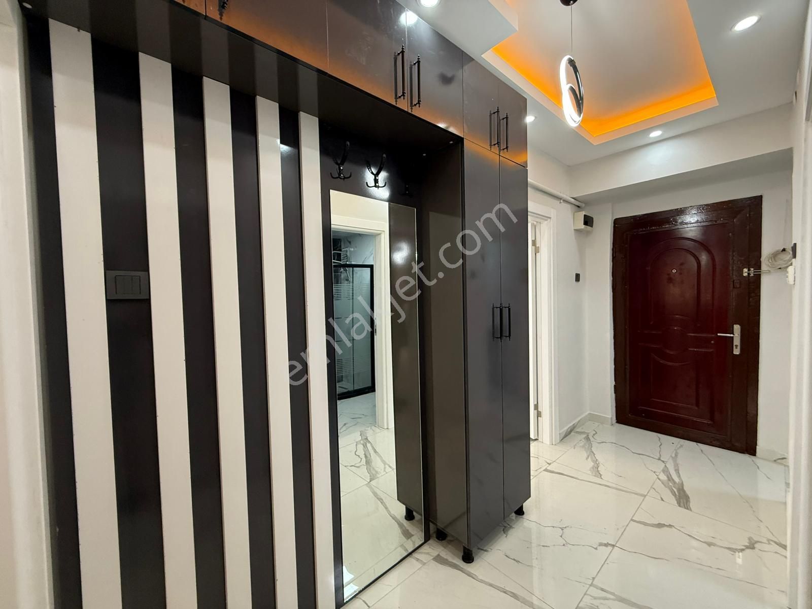 Kariyerden Tepebaşında Merkezde Ultra Yapılı Yüksek Giriş 3+1 Daire - Görsel 31