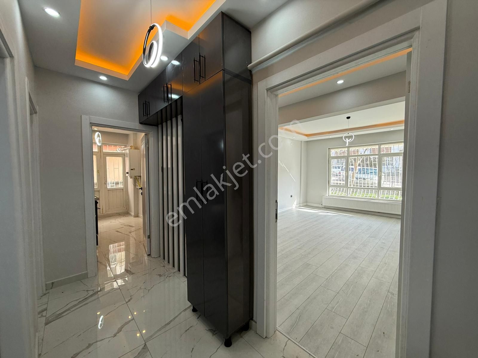 Kariyerden Tepebaşında Merkezde Ultra Yapılı Yüksek Giriş 3+1 Daire - Görsel 32