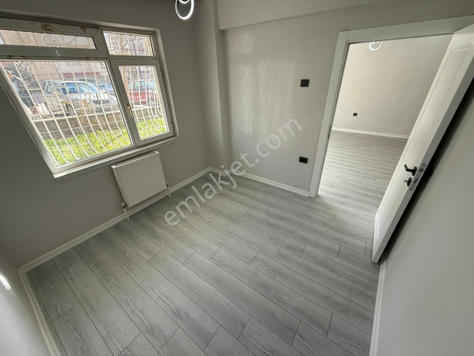 Kariyerden Tepebaşında Merkezde Ultra Yapılı Yüksek Giriş 3+1 Daire - Görsel 7