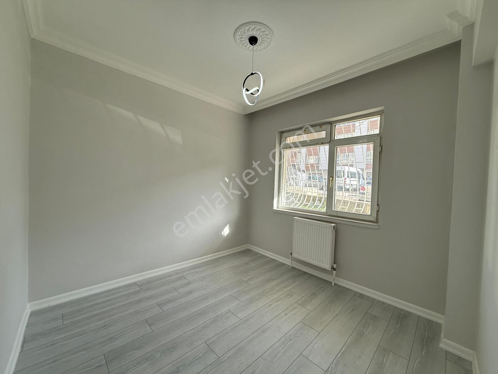 Kariyerden Tepebaşında Merkezde Ultra Yapılı Yüksek Giriş 3+1 Daire - Görsel 6